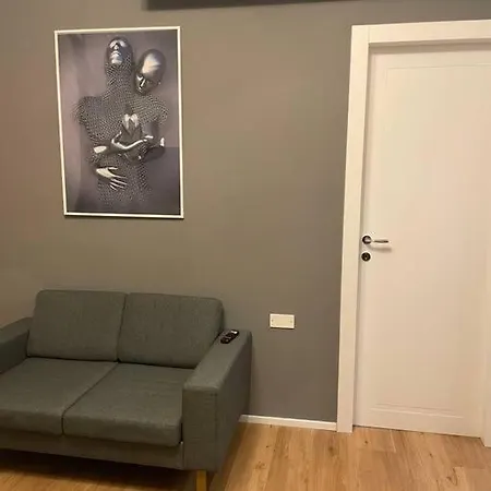 Cucchiari 1a Apartment *